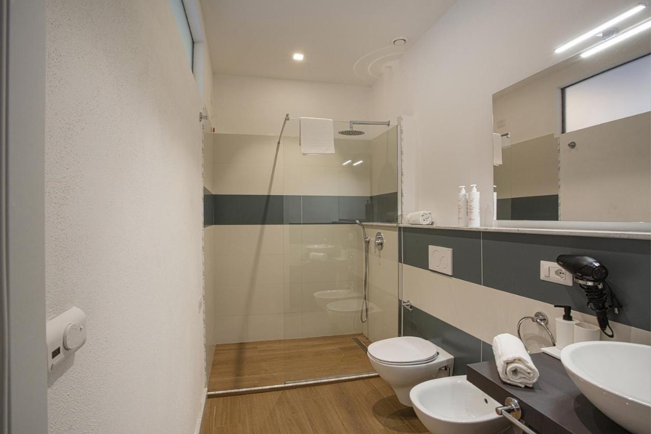 Family Flat In The City Center By Wonderful Italy Genua Buitenkant foto